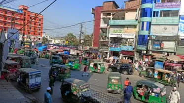 পদুয়ার বাজার বিশ্বরোড: আধুনিকতার ছোঁয়া বঞ্চিত একটি গুরুত্বপূর্ণ সড়ক