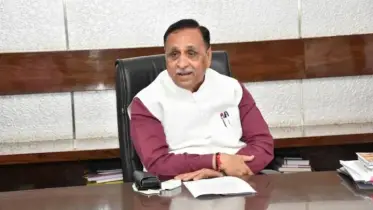 বিমান বিধ্বস্তে মেয়ের সাথে শেষ দেখা হলোনা গুজরাটের সাবেক মুখ্যমন্ত্রীর
