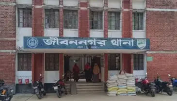 চুয়াডাঙ্গায় মাদ্রাসা ছাত্রীকে ধর্ষনের অভিযোগে বখাটে গ্রেফতার