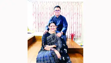 নিজেও সাজুন