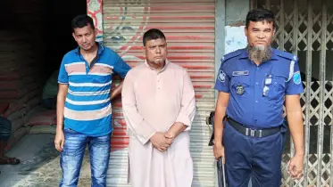 জমি দখল নিতে দোকানে হামলা-ভাঙচুর, আ.লীগ নেতাসহ গ্রেপ্তার ২