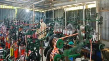 চাকরি ছেড়ে রশিতে স্বপ্ন বুনছেন দুই ভাই