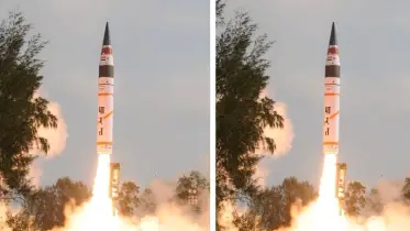 যুক্তরাষ্ট্রের দেখাদেখি যে ভয়াবহ ক্ষেপণাস্ত্র বানাচ্ছে ভারত