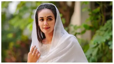 হিজাব পড়লে দোষ, হিজাব না পড়লেও দোষ!