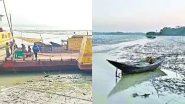 কঁচা ও বলেশ্বর নদীর ডুবোচরে ভেঙে পড়েছে নৌযান যোগাযোগ ব্যবস্থা