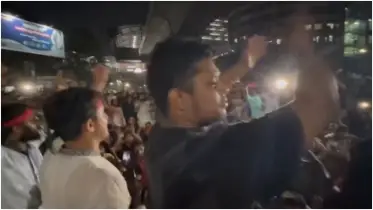 তবে কি শাহবাগেই ফ্যাসিবাদের পতন-ধ্বনি?