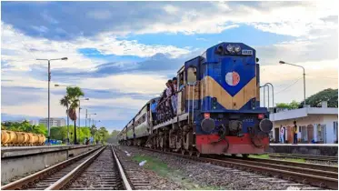 রাজবাড়ীতে ট্রেনে কাটা পড়ে যুবকের মৃত্যু
