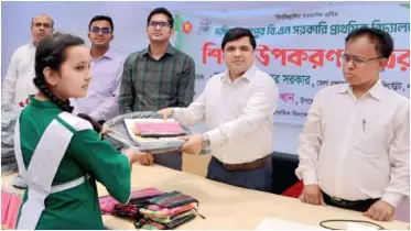 শিক্ষা আনন্দের হোক, দায়িত্ব সবার: বিদ্যালয় পরিদর্শনে জেলা প্রশাসক