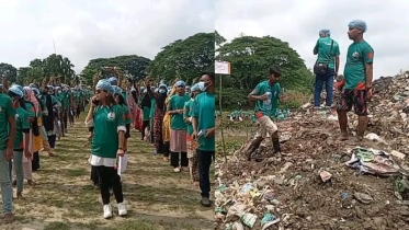 ফরিদপুরে নদী পরিচ্ছন্নতায় ১২০০ স্বেচ্ছাসেবীর অংশগ্রহণ