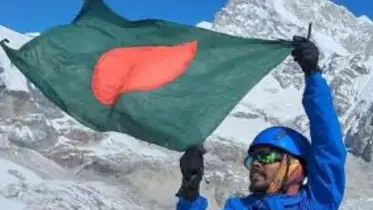 এভারেস্টের চূড়ায় দাঁড়িয়ে মনে হয়েছে, আমি পৃথিবীর রাজা