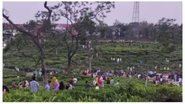 উৎসবের আমেজে সিলেট, পর্যটকদের মিলনমেলা