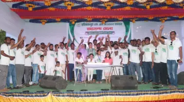 স্কুলজীবনে ফিরে একদিন - পোদ্দার বাড়িতে ২০০৩ ব্যাচের মিলনমেলা