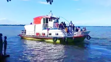 সিলেটে হাকালুকির সৌন্দর্যে মাতোয়ারা পর্যটকরা