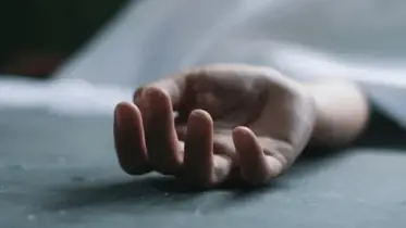 স্ত্রীকে গলা কেটে হত্যা, স্বামীসহ ১১ জনের নামে হত্যা মামলা