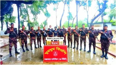 বান্দরবানের নাইক্ষ্যংছড়িতে বিজিবির অভিযানে ১ লাখ ২০ হাজার ইয়াবাসহ রোহিঙ্গা মাদক কারবারী আটক 