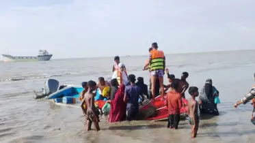 মেঘনায় ফের ডুবল যাত্রীবাহী স্পিডবোট