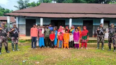 জৈন্তাপুর সীমান্ত দিয়ে ১৯ বাংলাদেশিকে পুশ-ইন