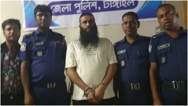 সাবেক প্রতিমন্ত্রী টিটুর স্থানীয় দেহরক্ষী গ্রেফতার