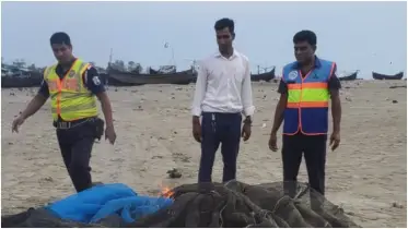 নৌ পুলিশের চলমান অভিযানে বিপুল পরিমাণে নিষিদ্ধ ঘোষিত অবৈধ জাল, মাছ ও মাছের পোনা উদ্ধারসহ আটক ৩২৬ জন
