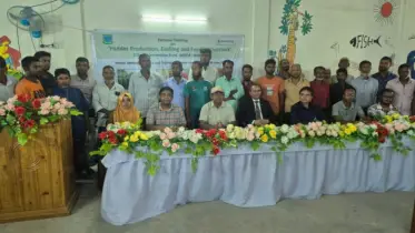 ঘাস চাষে ৪০ কৃষককে প্রশিক্ষণ দিলো বাকৃবির পশু পুষ্টি বিভাগ