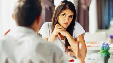 সঙ্গী মিথ্যা বলছেন কি না, তা বোঝার উপায় কী? 