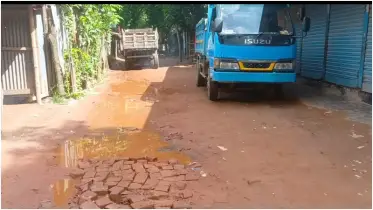 বাবুরহাট-মৈশাদী সড়কের বেহাল দশা, জনদুর্ভোগ চরমে 