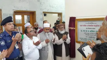 রাঙ্গুনিয়ায় মডেল মসজিদ উদ্বোধন করলেন ধর্ম বিষয়ক উপদেষ্টা