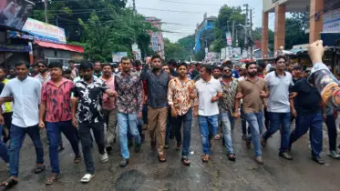 ফরিদপুর জেলা স্বেচ্ছাসেবক দলের উদ্যোগে‌ বিক্ষোভ মিছিল ও পথসভা অনুষ্ঠিত