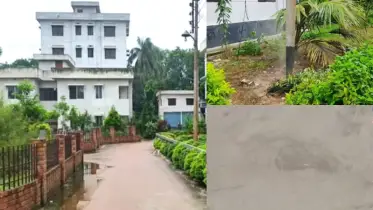 উপজেলা স্বাস্থ্য কমপ্লেক্স আঙিনায় মাটির নিচ থেকে বের হচ্ছে দুর্গন্ধযুক্ত ধোঁয়া