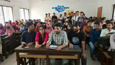 কুবির ফার্মেসি বিভাগে অনির্দিষ্টকাল ক্লাস-পরীক্ষা বর্জনের ঘোষণা শিক্ষার্থীদের
