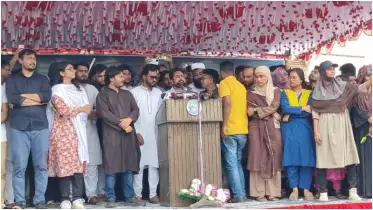 গণঅভ্যুত্থান না হলে আপনারা নির্বাচনের স্বপ্ন দেখতে পারতেন না: নাহিদ ইসলাম