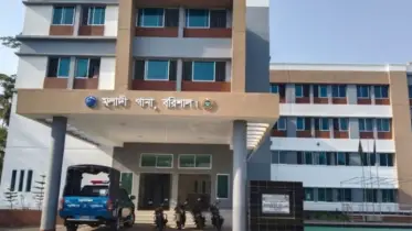 গলায় ফাঁস লাগিয়ে দিপুমনির আত্মহত্যা