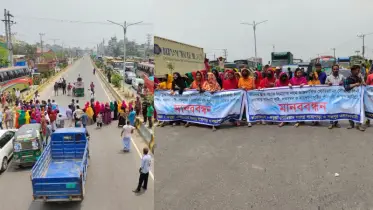 সড়কের পাশে ট্রাক স্ট্যান্ড চান না এলাকাবাসী, ‘না’ জানিয়ে রাস্তায় বিক্ষোভ!