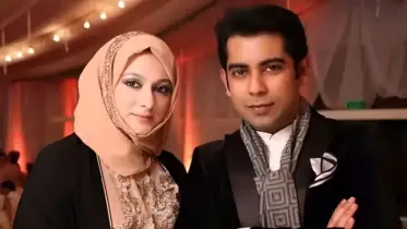 পার্থর স্ত্রী শেখ শাইরাকে বিদেশ যেতে দিল না ইমিগ্রেশন!