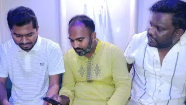 বাউফলের ধুলিয়া লঞ্চ ঘাটে ভিপি নুরকে স্বাগত জানিয়ে স্বেচ্ছাসেবক দলের সদস্য সচিবের নেতৃত্বে শ্লোগান