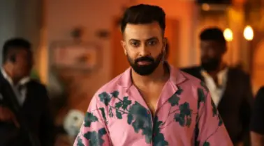 এই ঈদে শুধু পর্দায় নয়, শাকিবের জীবনের বাস্তবতাতেও যেন চলছে এক ‘তাণ্ডব’
