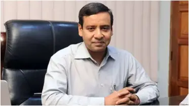অপশন দিলে মুক্তিযোদ্ধারা গলায় দড়ি দেবে: গোলাম মাওলা রনি