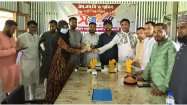 কুমিল্লার দেবিদ্বারে জিপিএ- ৫ প্রাপ্ত কৃতি শিক্ষার্থীদের সংবর্ধনা