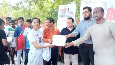 যশোরে প্রথম বারের মত অনুষ্ঠিত হলো ‘রান ফর যশোর ১.০’ ম্যারাথন