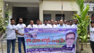 ডক্টর সৈয়দ হুমায়ুন কবিরের উদ্যোগে সারাদেশব্যাপী বৃক্ষরোপণ কর্মসূচি