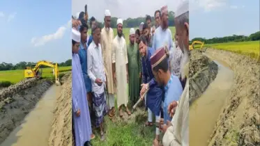 বাউফলে ড. মাসুদের খনন করা খালের পানিতে প্রাণ ফিরে পেল কৃষকরা