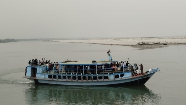 দৌলতদিয়া-পাটুরিয়া নৌরুটে লঞ্চ চলাচল স্বাভাবিক