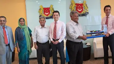 বাংলাদেশের জাহাজ শিল্পসহ বন্দর অবকাঠামো উন্নয়নে সিঙ্গাপুরকে বিনিয়োগের আহ্বান নৌপরিবহন উপদেষ্টার