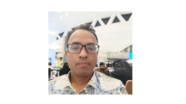 কবিতা: আমার সবুজ গাঁয়ে