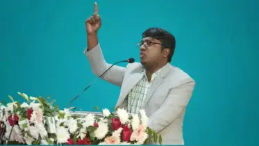 ভারতের ‘আক্রমণাত্মক অবস্থান’ নিয়ে প্রশ্ন তুললেন এনসিপি নেতা শিশির