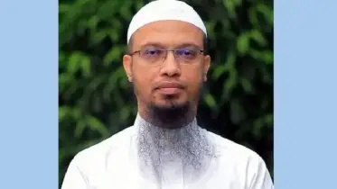 ঋণগ্রস্ত থাকলে কোনটি আগে—কোরবানি নাকি ঋণ পরিশোধ? শায়খ আহমাদুল্লাহর ব্যাখ্যা