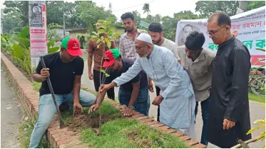 বাগেরহাটে শহীদ জিয়ার শাহাদাৎ বার্ষিকীতে ছাত্রদলের বৃক্ষরোপণ