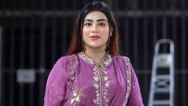 দুবাই থেকে উট এনে এবার কোরবানি দিবেন চিত্রনায়িকা মিষ্টি জান্নাত!