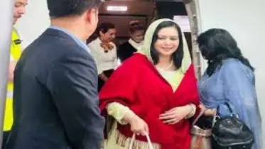 আজই হাসপাতালে অসুস্থ মাকে দেখতে যাচ্ছেন তারেক রহমানের স্ত্রী ডা. জোবাইদা রহমান