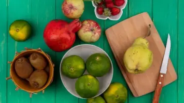 কোষ্ঠকাঠিন্য ও পেট ফাঁপা কমাবে এই ৭টি ফল, জানালেন গ্যাস্ট্রোএন্টেরোলজিস্ট